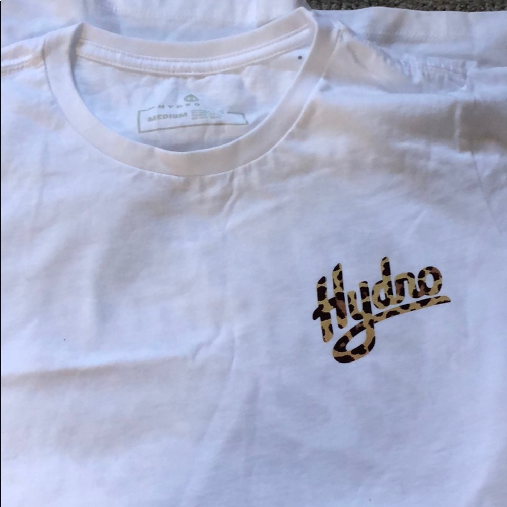 Hydrojug cheetah T-shirt